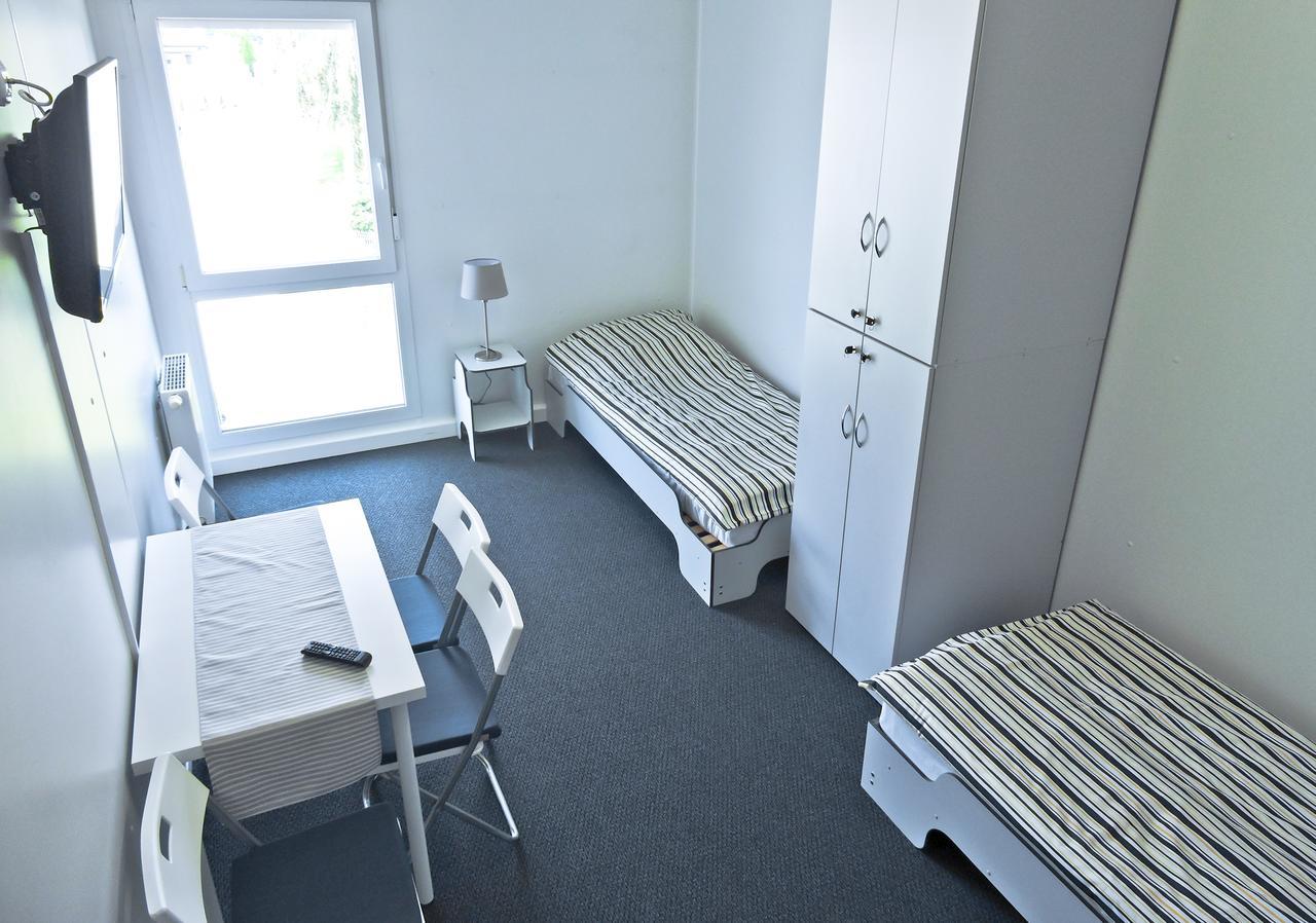 Hostel Września Esterno foto